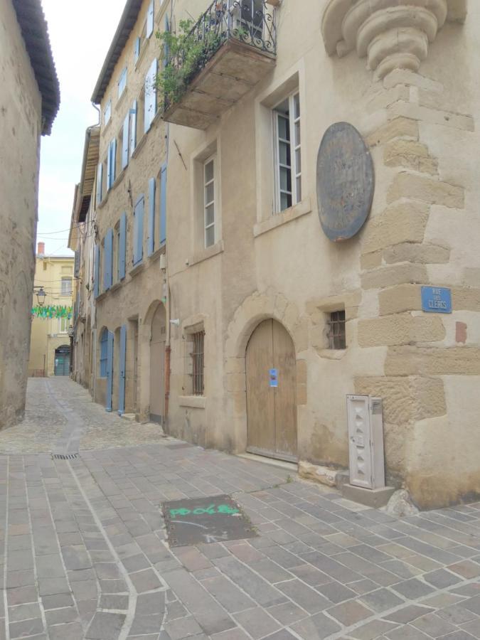 Romans-Sur-Isere, Maison De Rue En Centre Ancien Buitenkant foto
